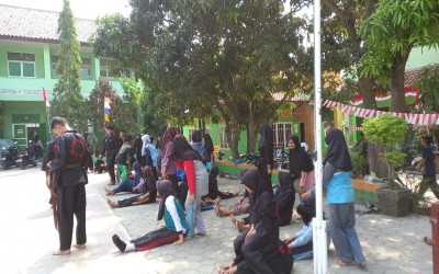 Ekskul Pencak Silat MTs N 4 Bogor Laksanakan Latihan Rutin Mingguan